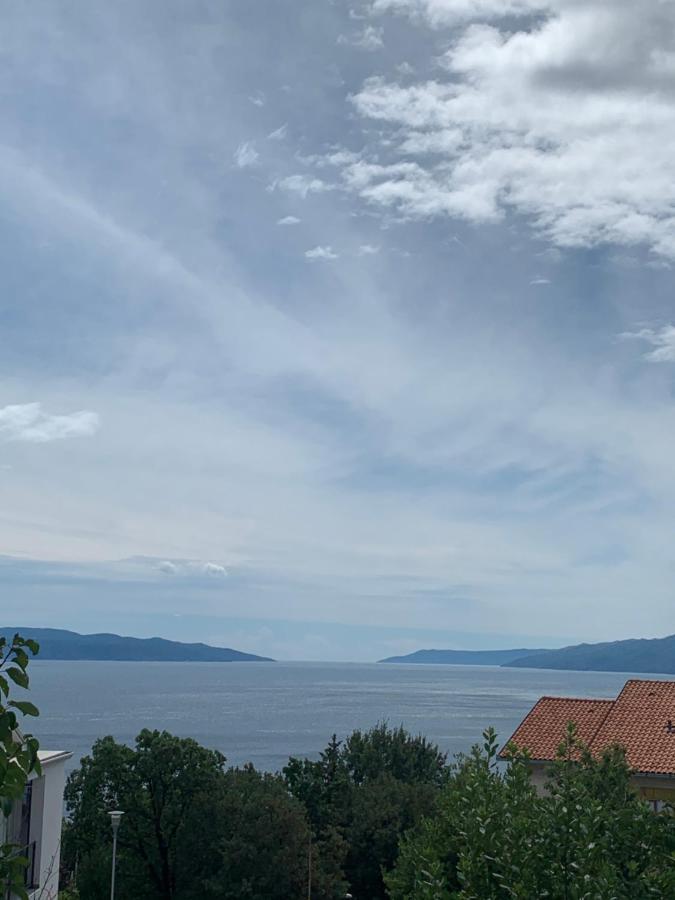 Deluxe Apartment Dora With A Private Parking, Terrace And See View Rijeka Eksteriør bilde