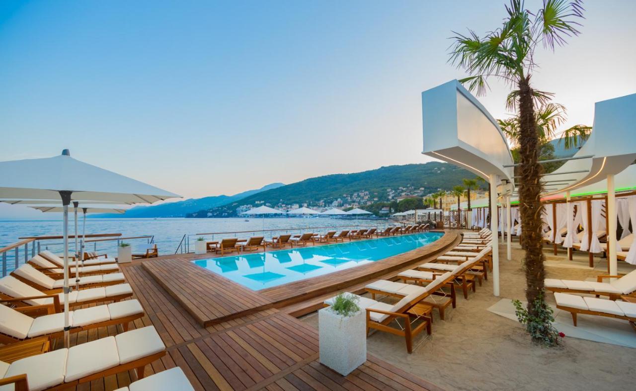 Deluxe Apartment Dora With A Private Parking, Terrace And See View Rijeka Eksteriør bilde