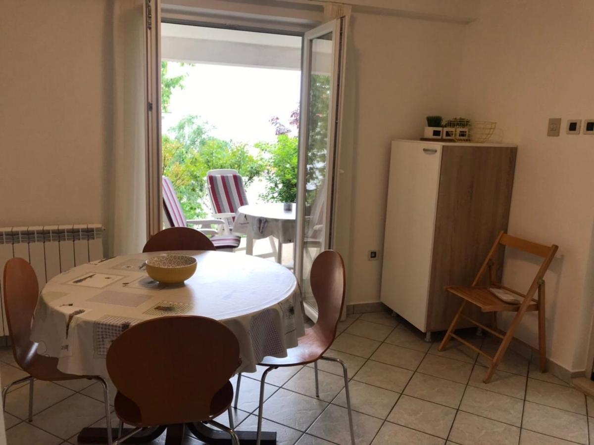 Deluxe Apartment Dora With A Private Parking, Terrace And See View Rijeka Eksteriør bilde